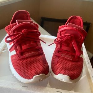 Boys size 10k Adidas shoes